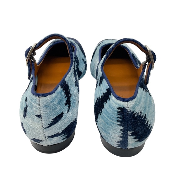 LE MONDE BERYL NAVY / LIGHT BLUE HANDMADE VELVET MARY JANE FLATS - Picture 6 of 7